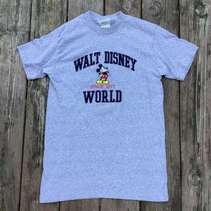 Fitted Walt Disney World Mickey Mouse Disney Parks Tee Tshirt  Size Small